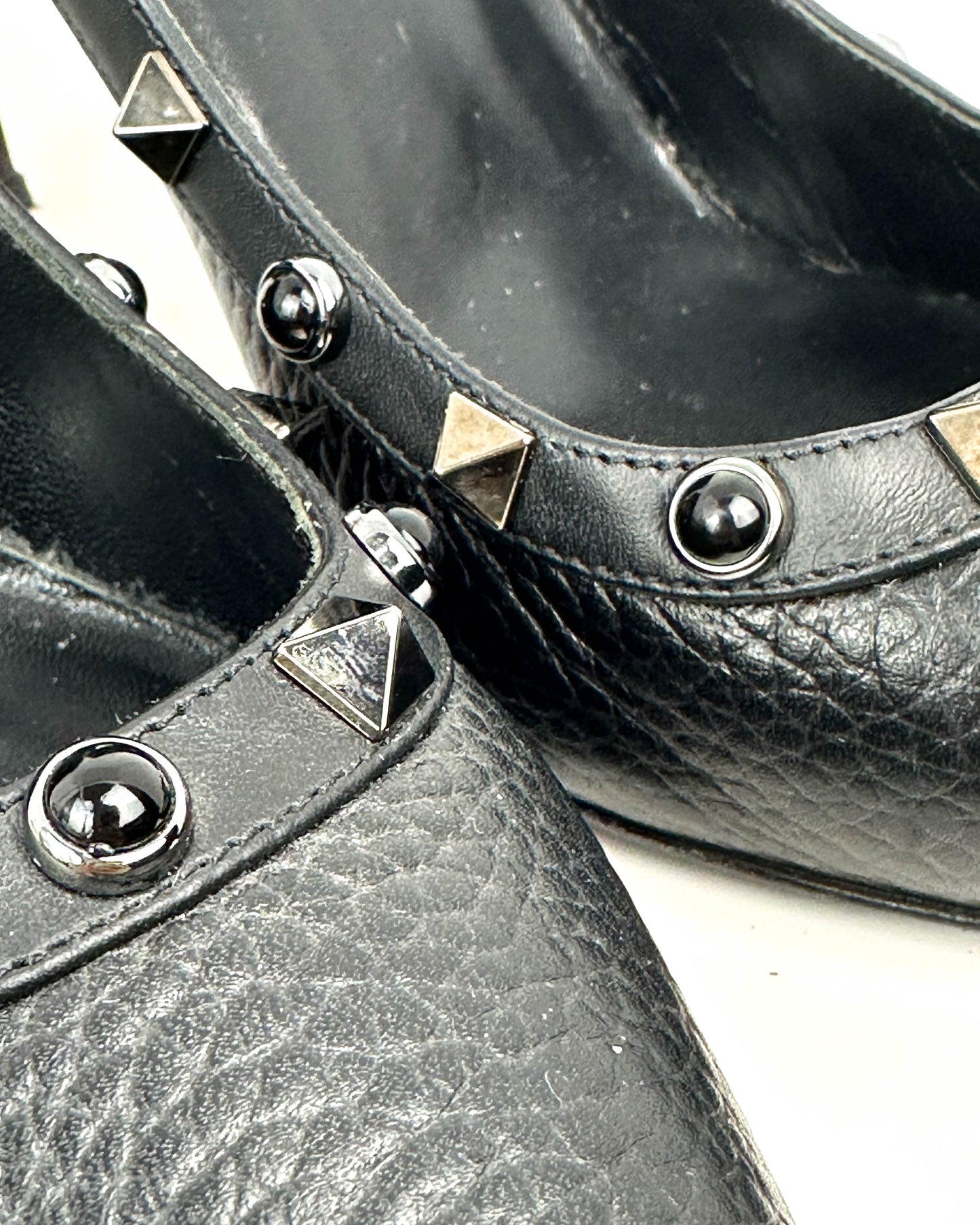 Valentino Rockstud Pumps- Size 39.5