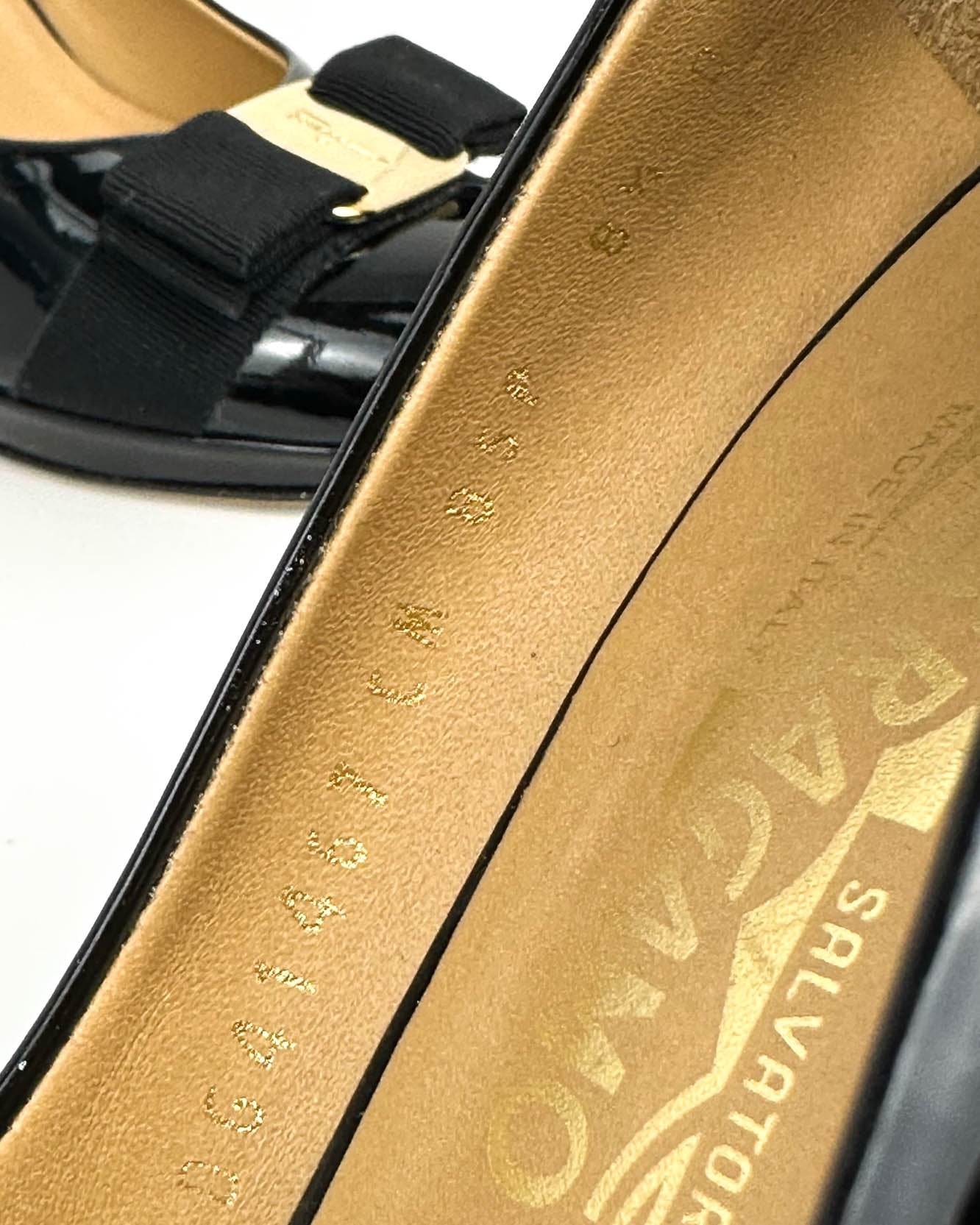 Salvatore Ferragamo Pumps- Size 8.5