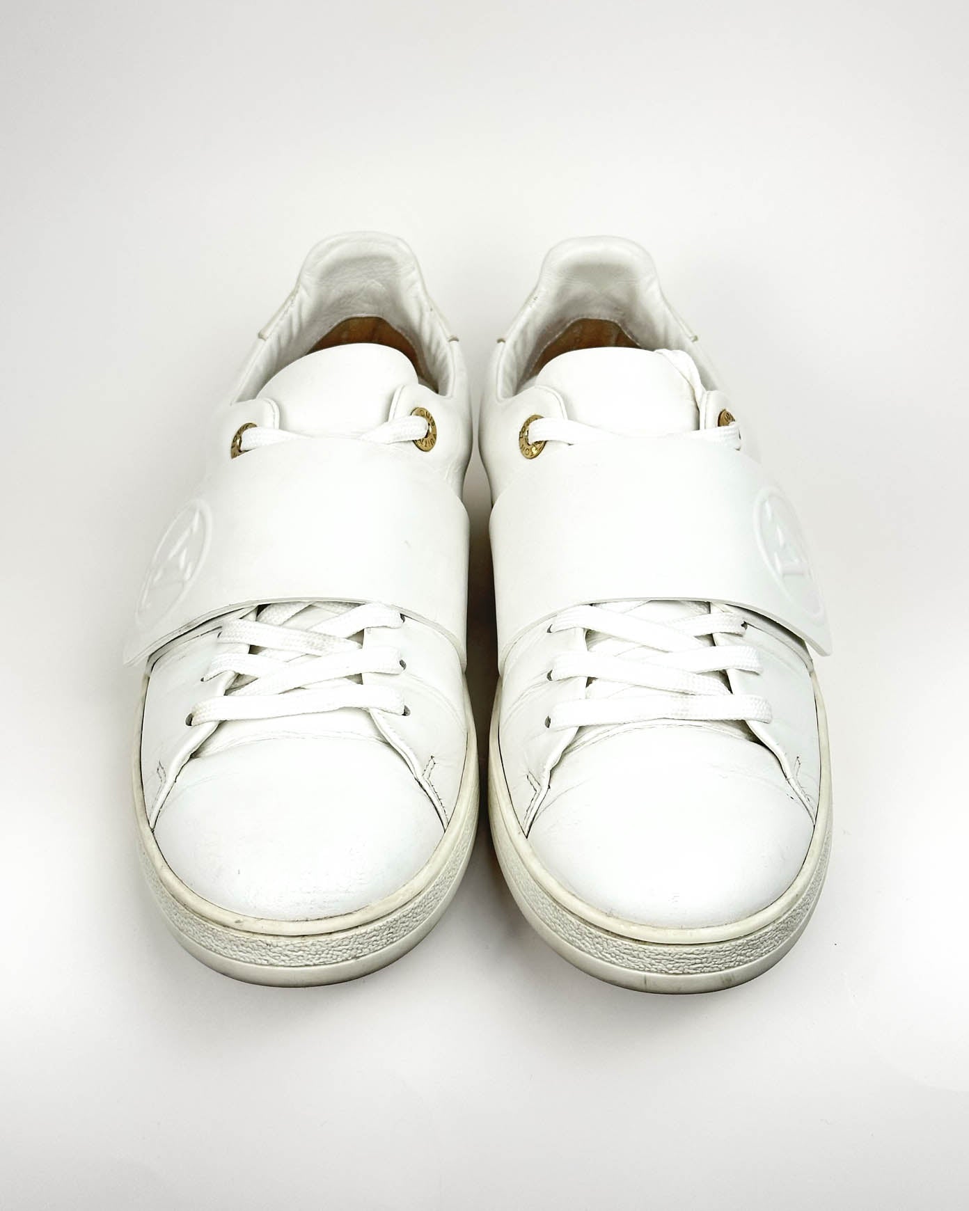 Louis Vuitton Sneakers - Size 39