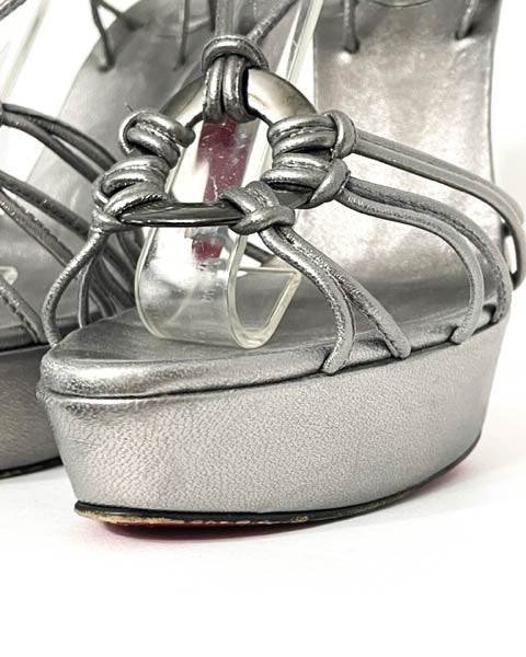 Christian Louboutin Pump- Size 36