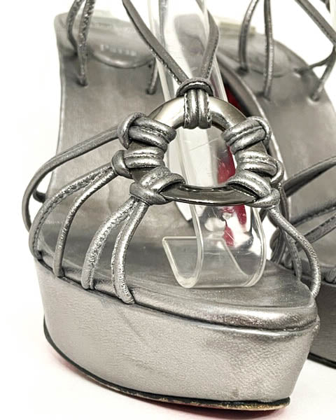 Christian Louboutin Pump- Size 36