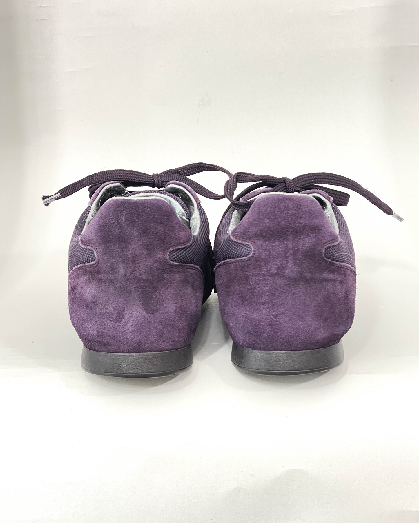 Louis Vuitton Sneakers - Size 6 (mens)