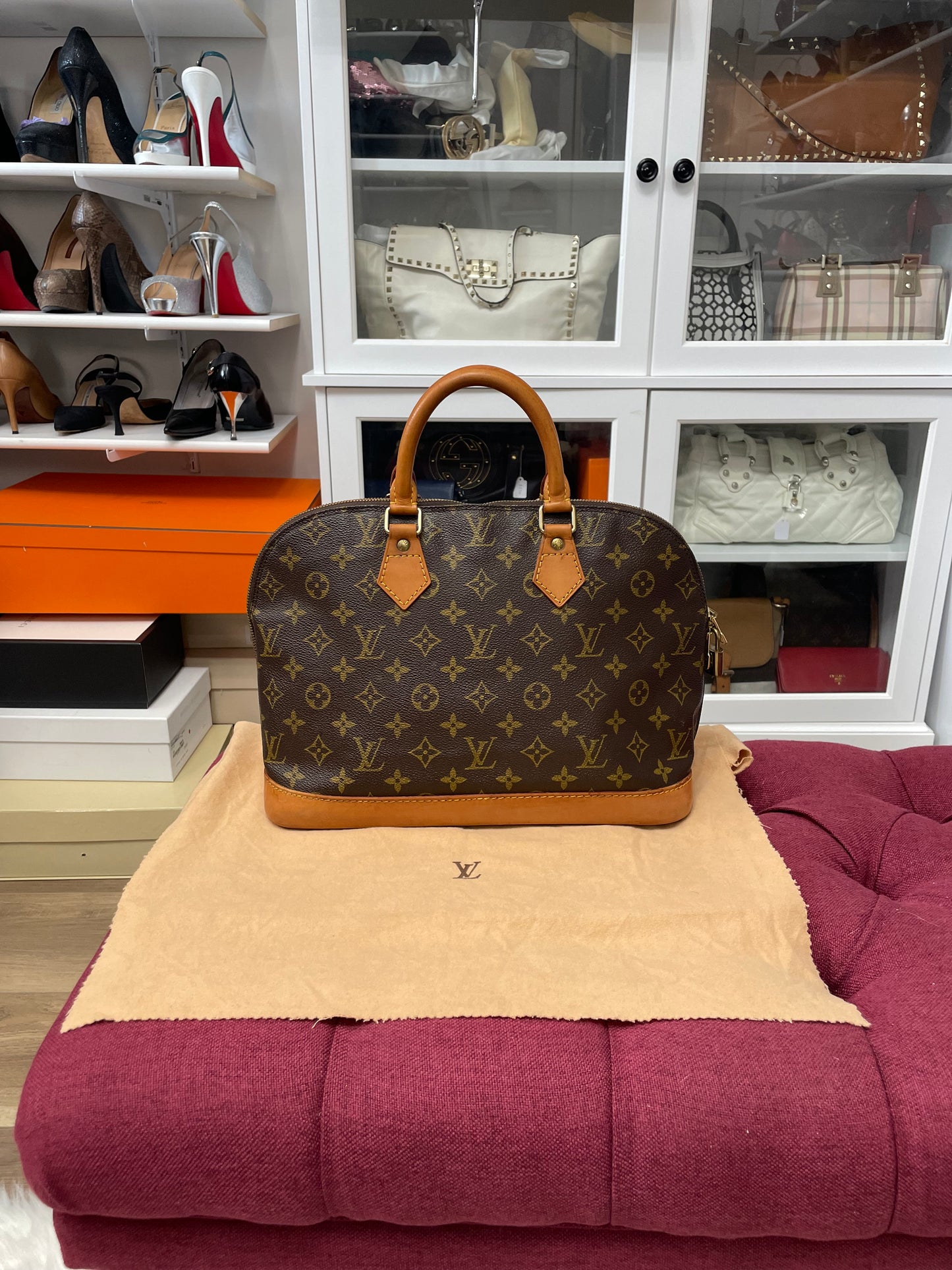 Louis Vuitton Alma PM
