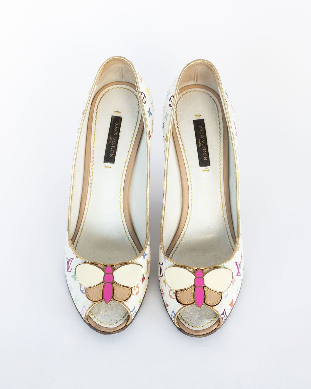 Louis Vuitton Wedge - Size 37