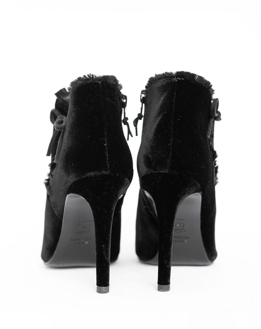 Stuart Weitzman Bootie- Size 8