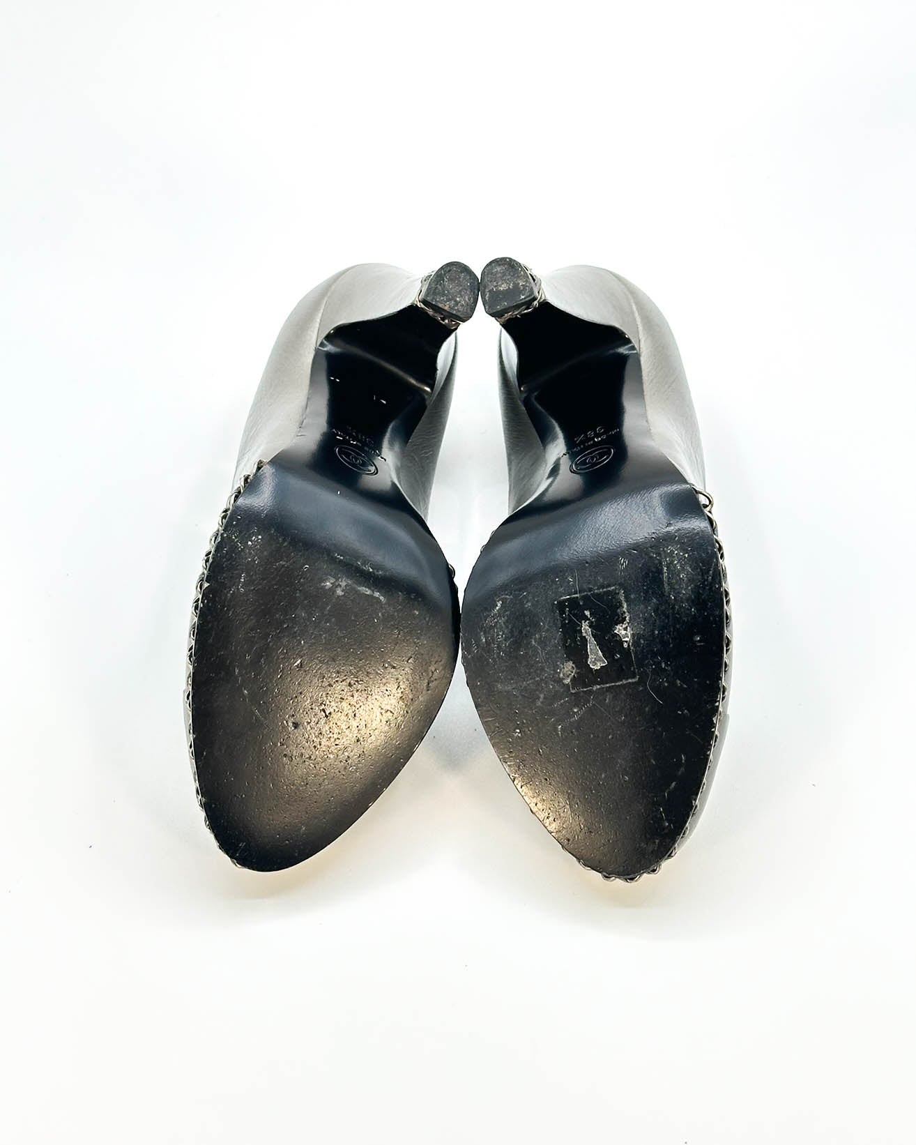 Chanel Pumps- Size 38.5