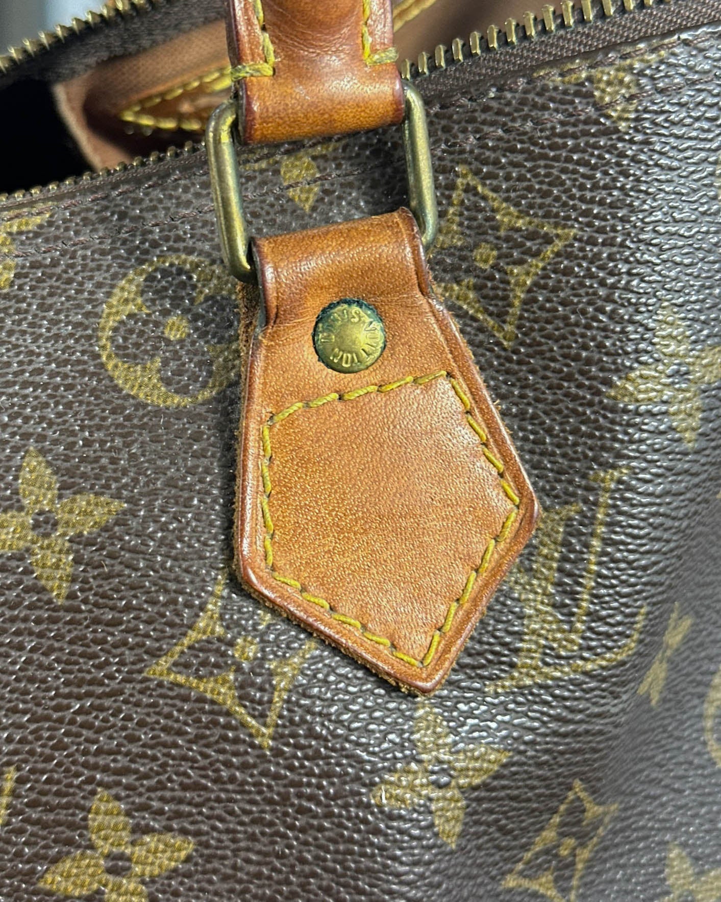 Louis Vuitton Vintage Speedy 30
