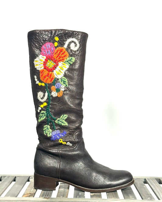 Miu Miu Boots - Size 39