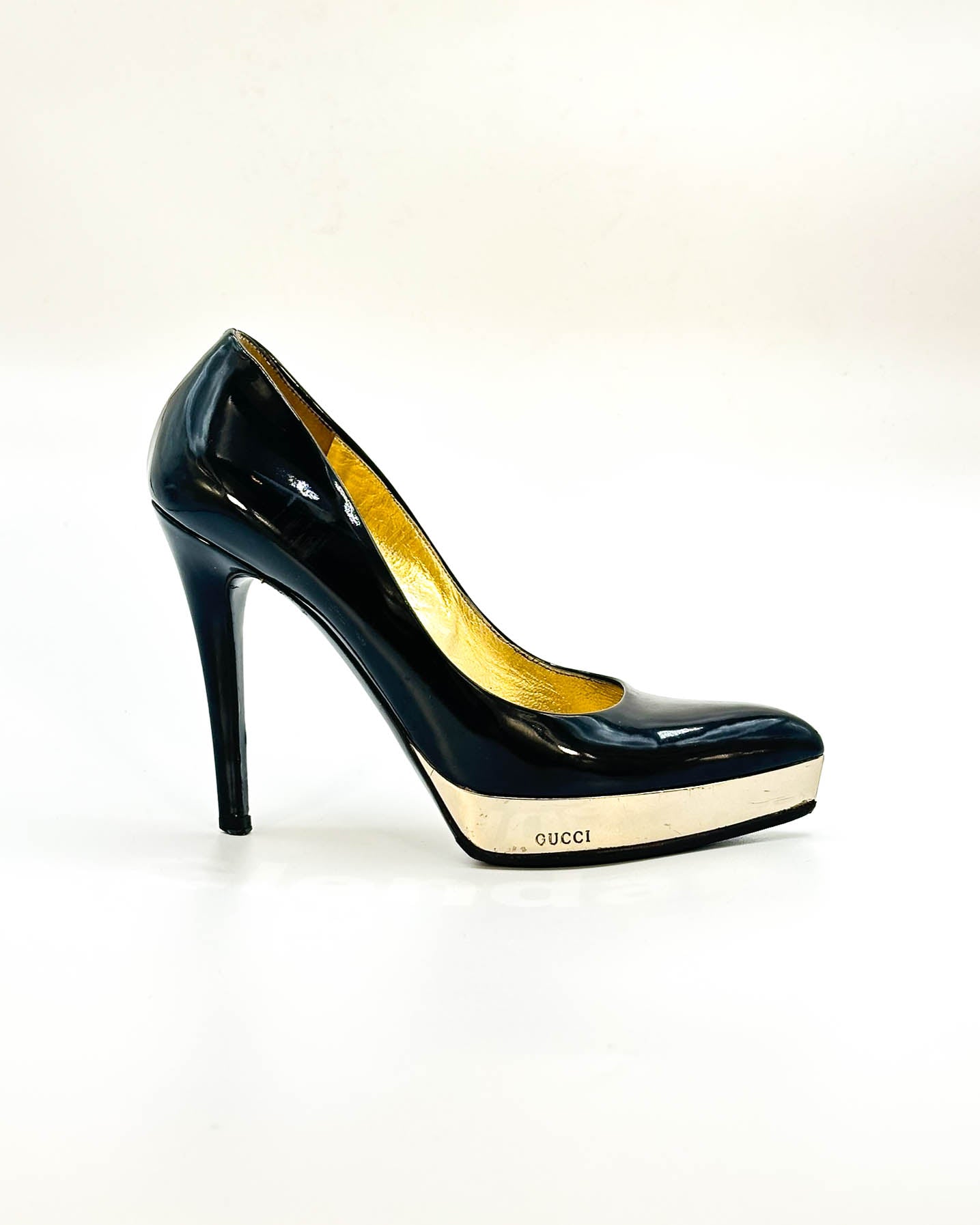 Gucci Pumps- Size 6