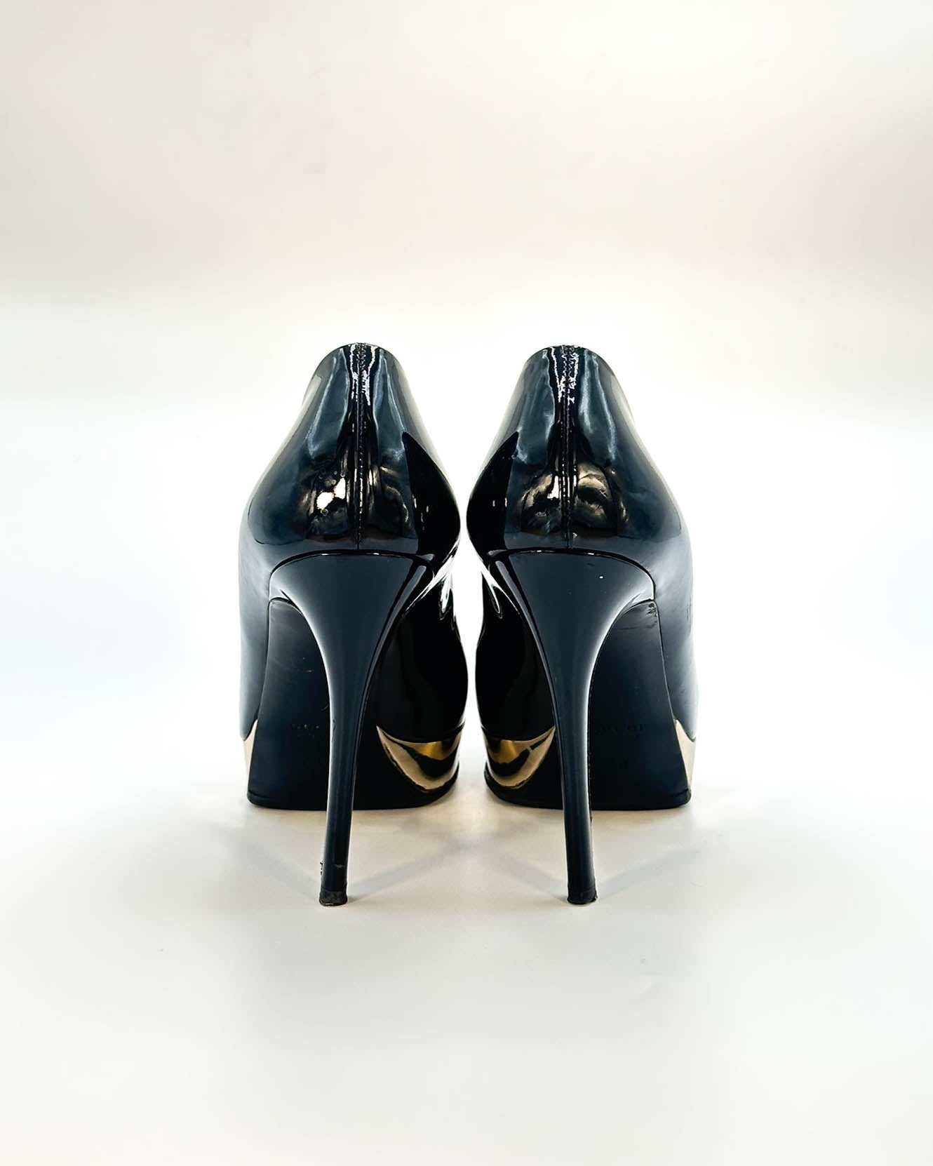 Gucci Pumps- Size 6