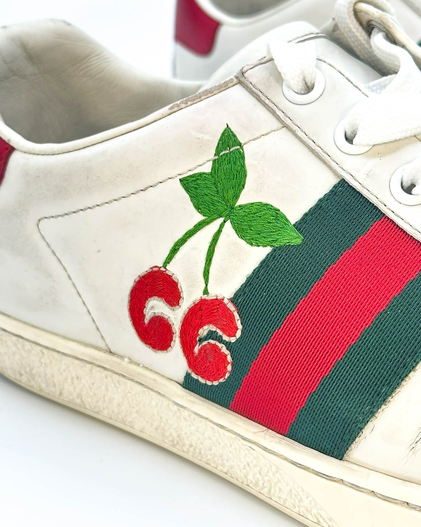 Gucci Sneakers- Size 38