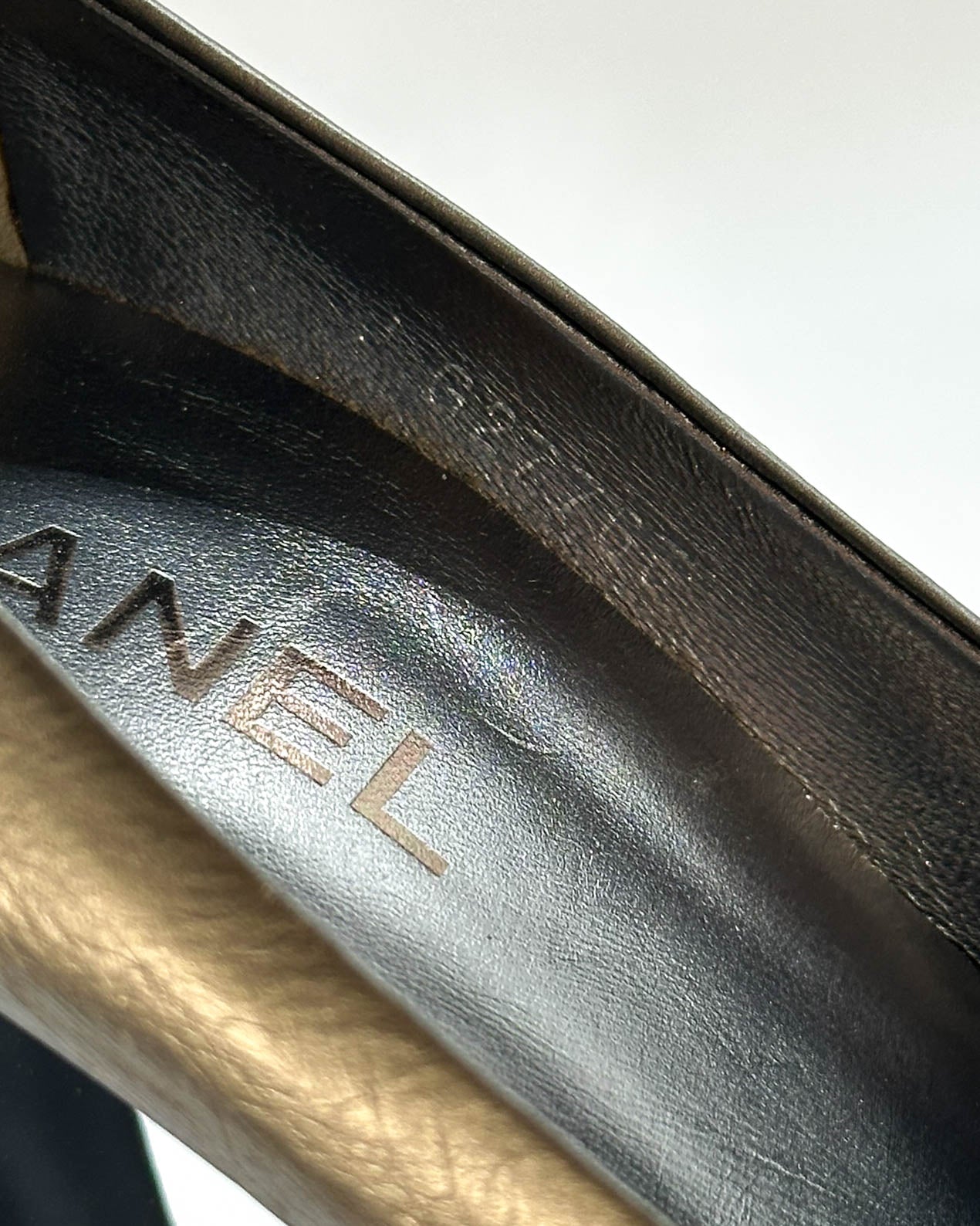 Chanel Pumps- Size 38.5