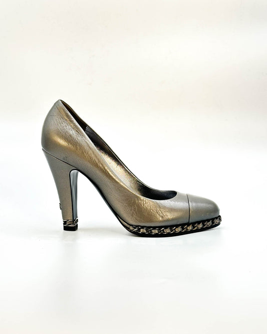 Chanel Pumps- Size 38.5