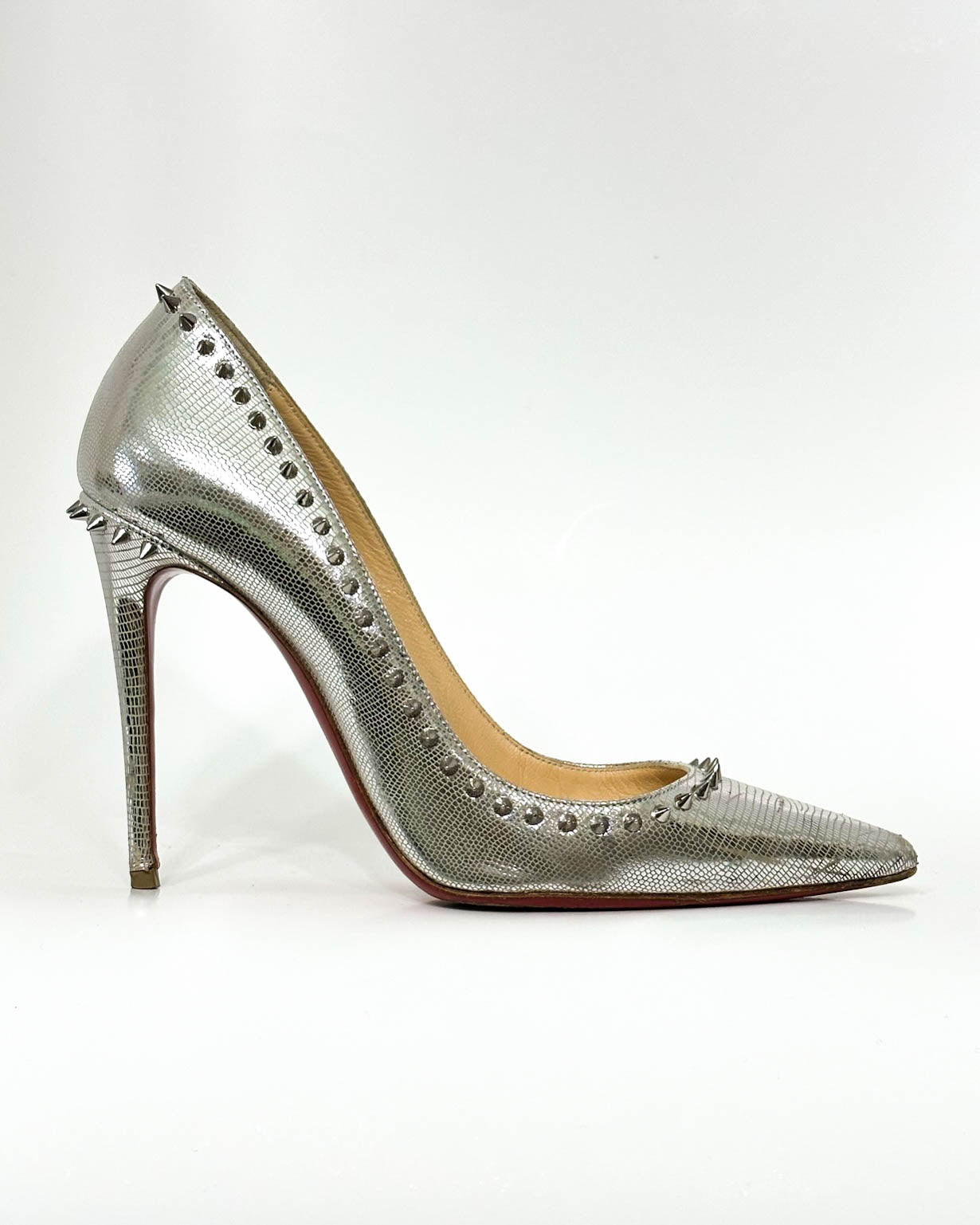 Christian Louboutin Pump- Size 36