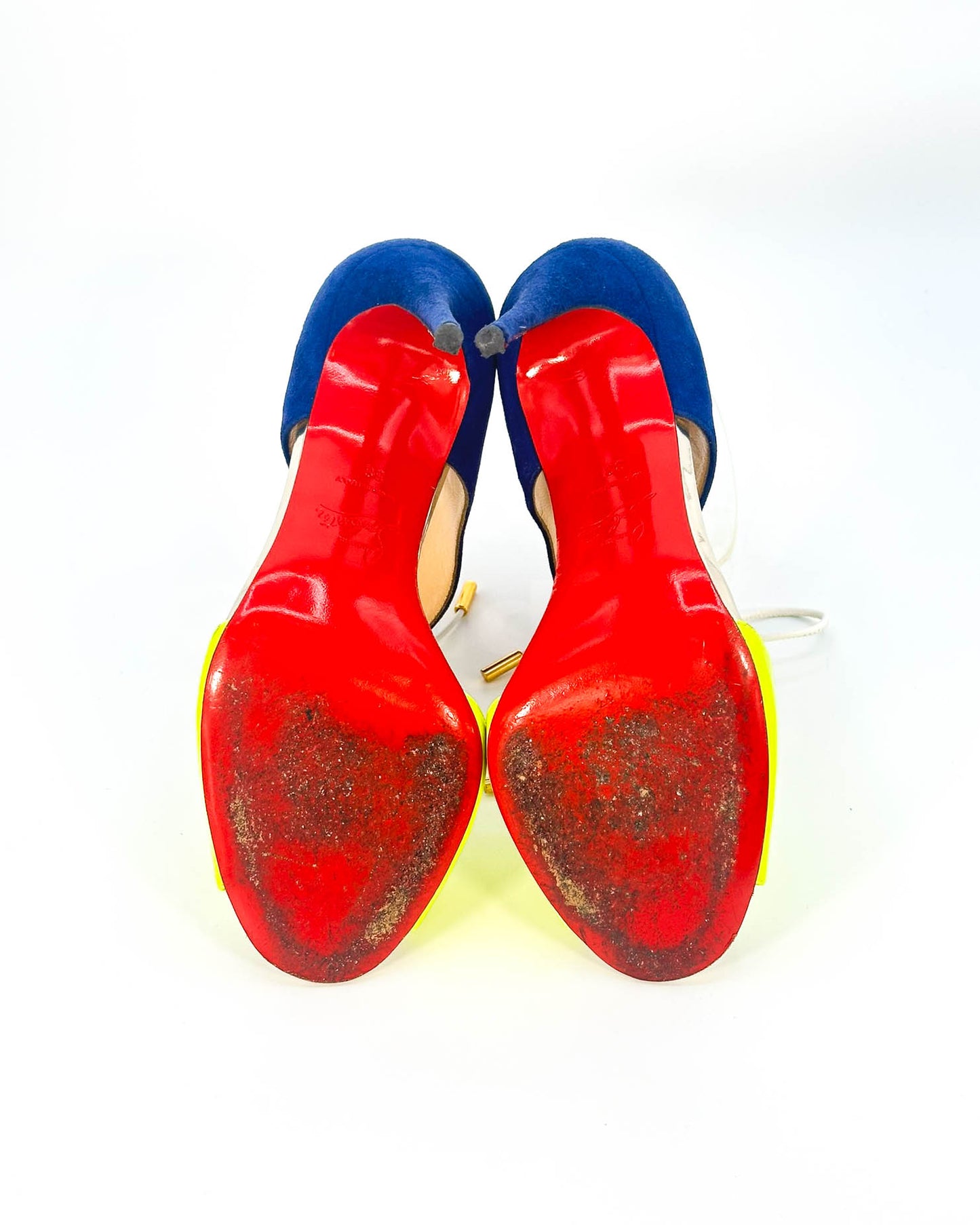 Christian Louboutin Pump- Size 38