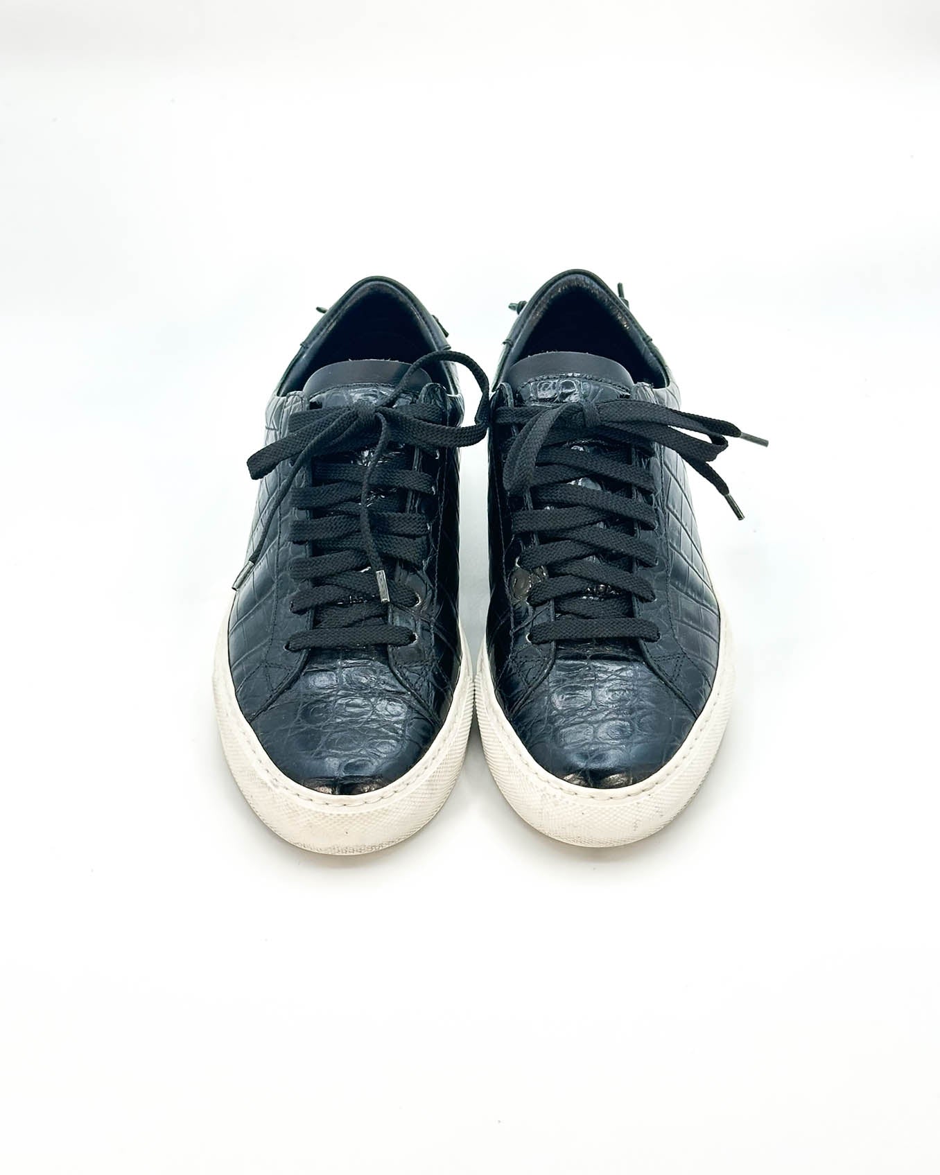 Givenchy Urban Knot Sneakers- Size 38