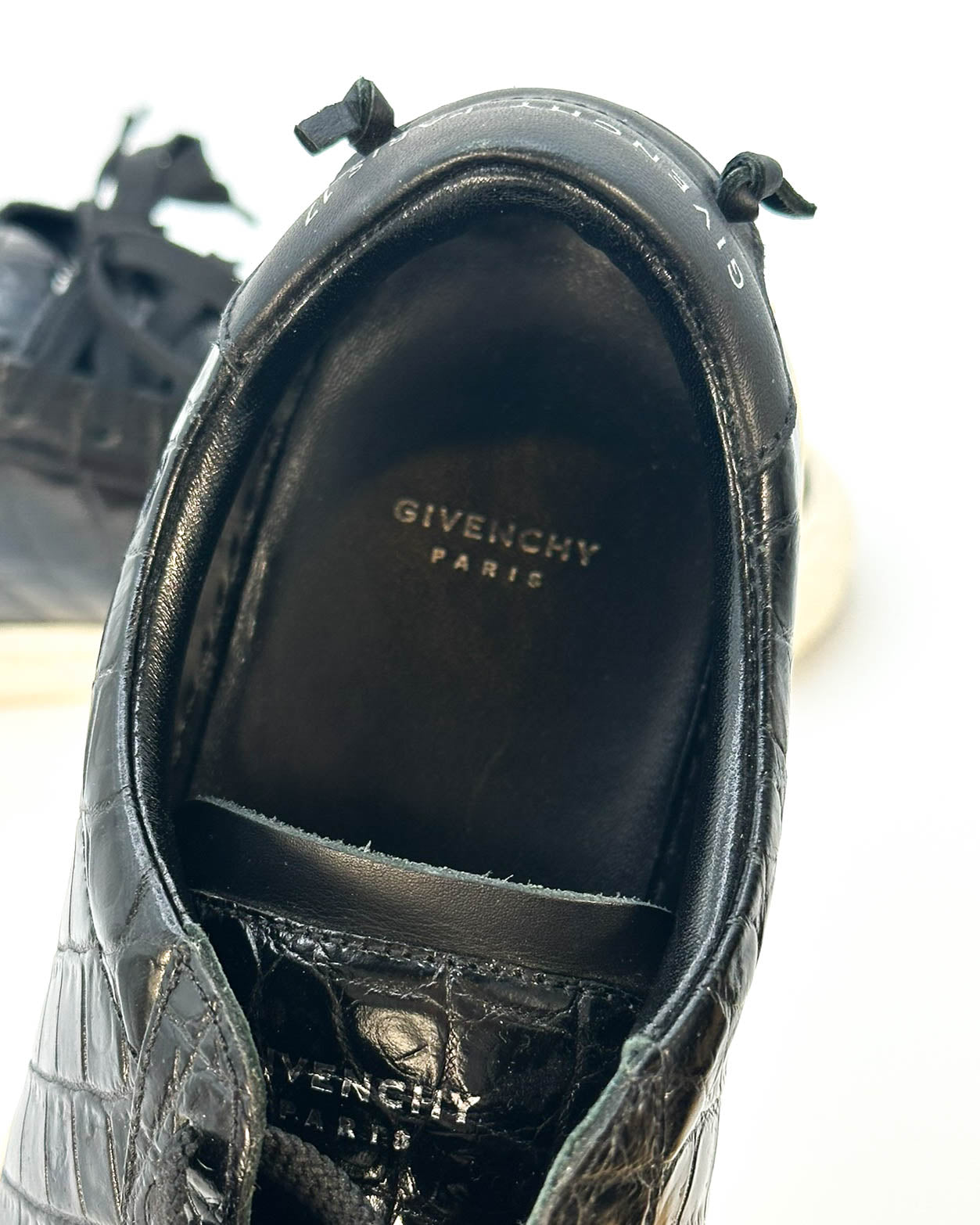 Givenchy Urban Knot Sneakers- Size 38
