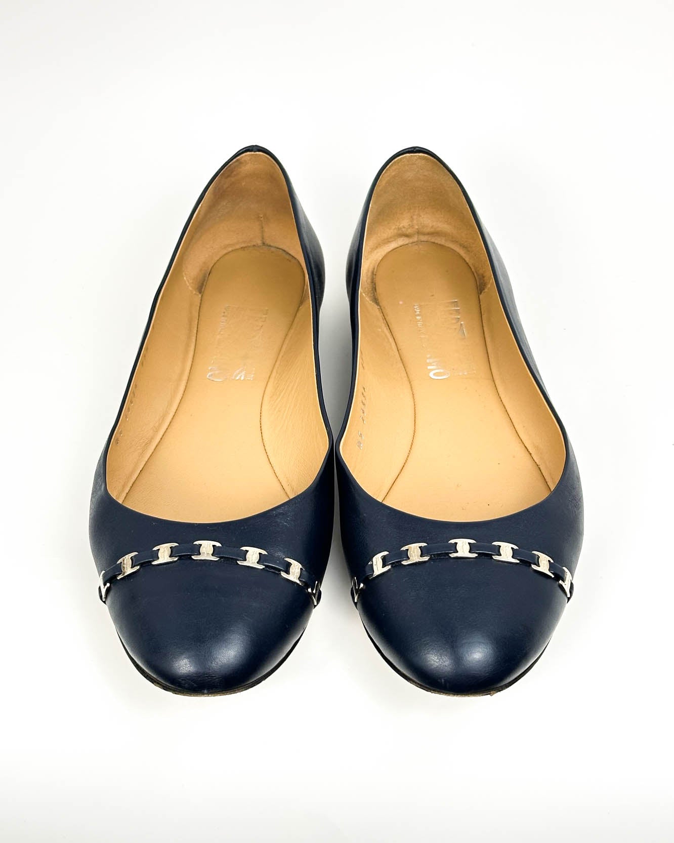 Salvatore Ferragamo Flats- Size 9