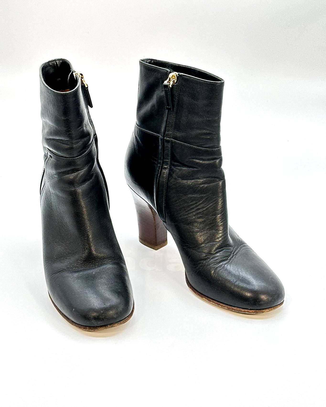 Valentino Rockstud Boots - Size 38.5