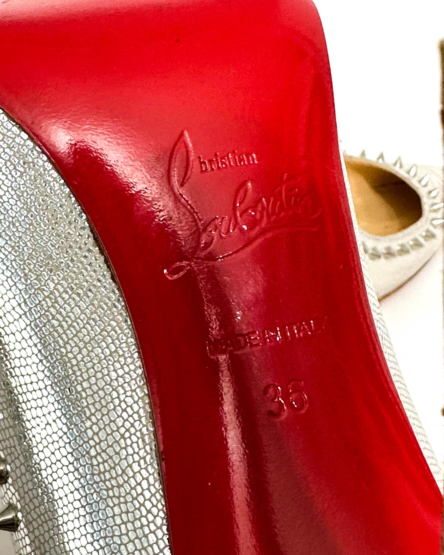 Christian Louboutin Pump- Size 36