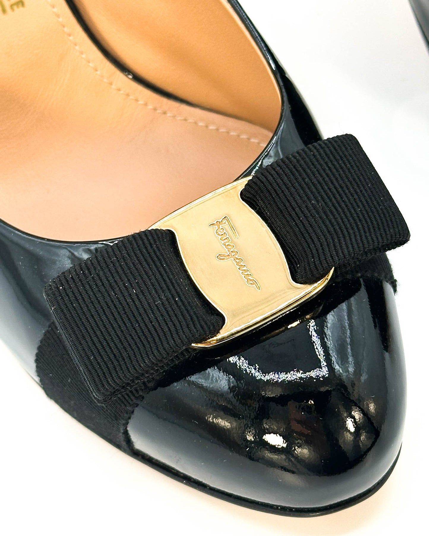 Salvatore Ferragamo Pumps- Size 8.5