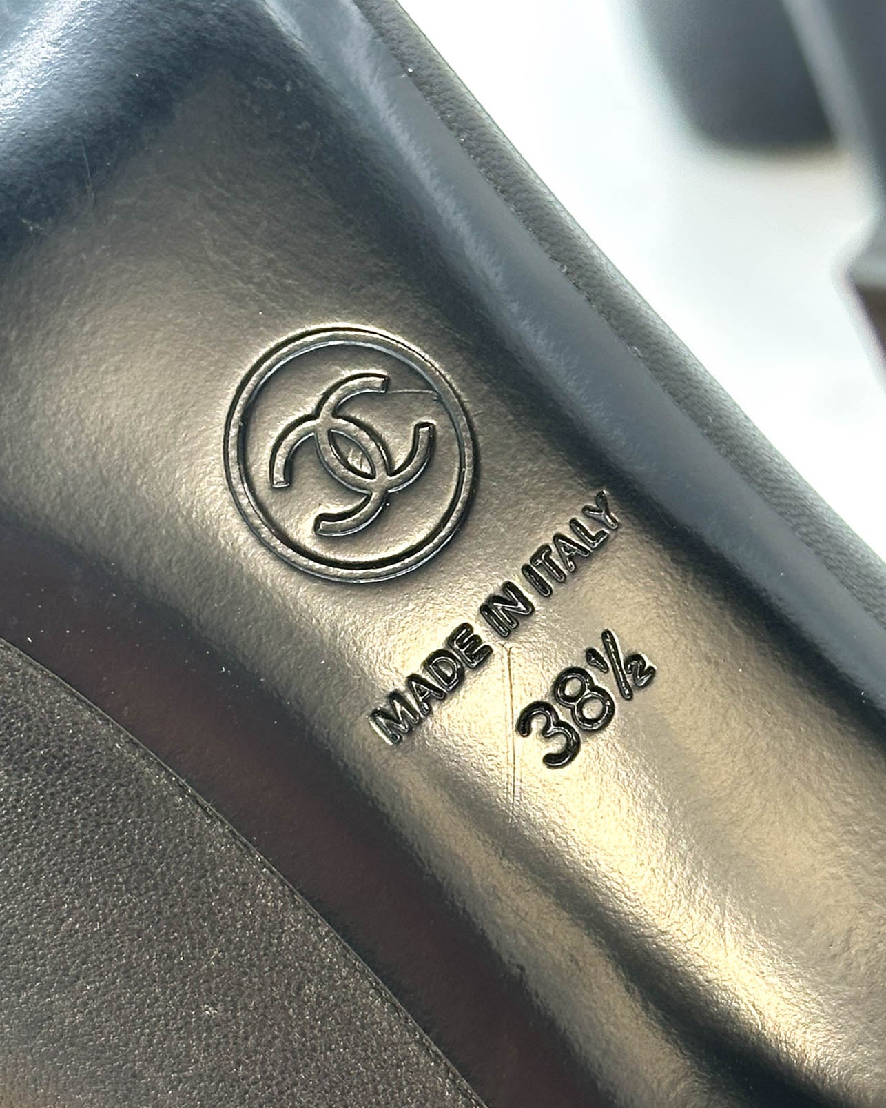 Chanel Pumps- Size 38.5