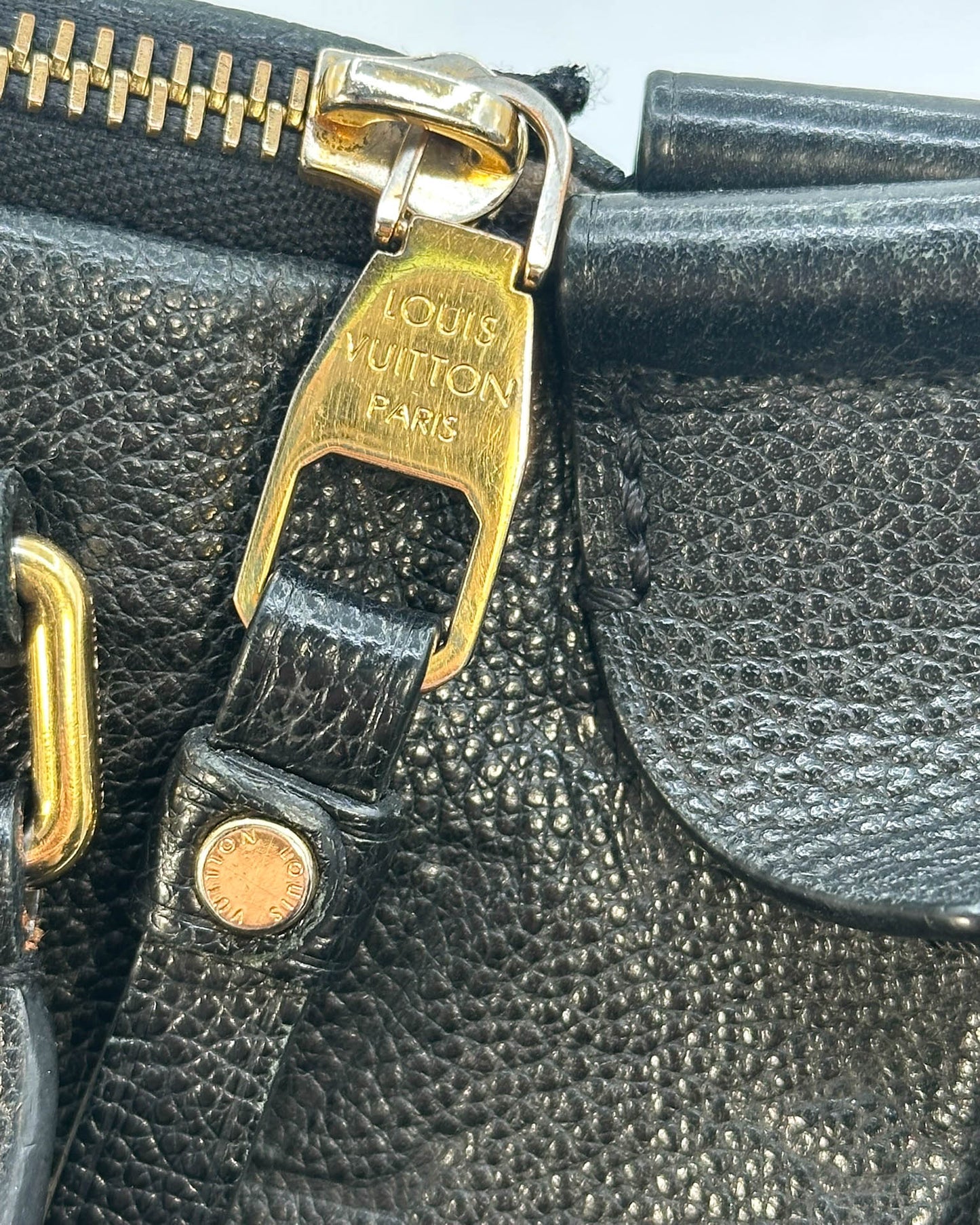 Louis Vuitton Mazarine MM Bag