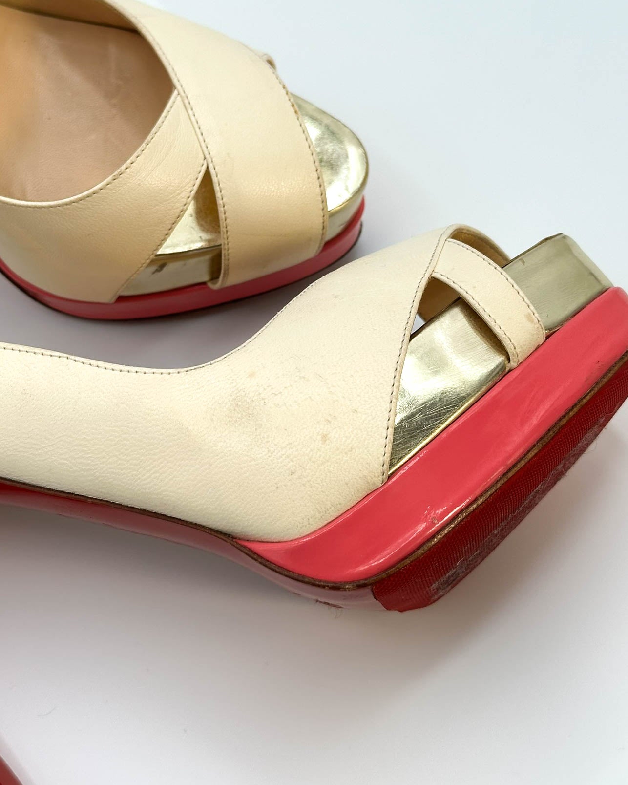 Christian Louboutin Pump- Size 37.5