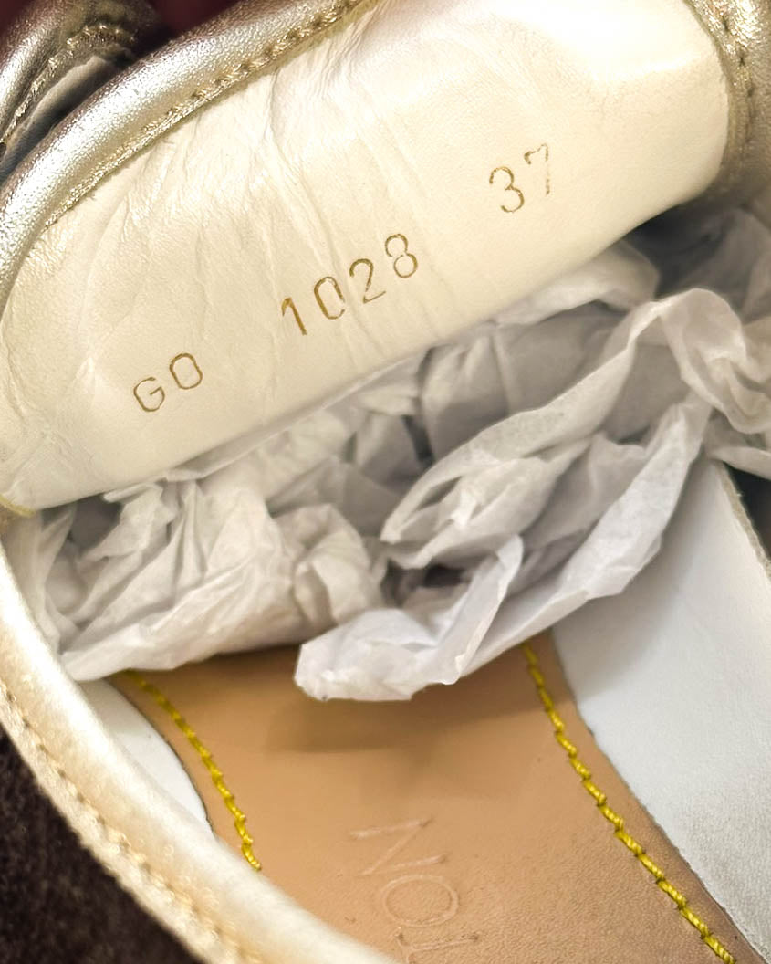 Louis Vuitton Sneakers - Size 37