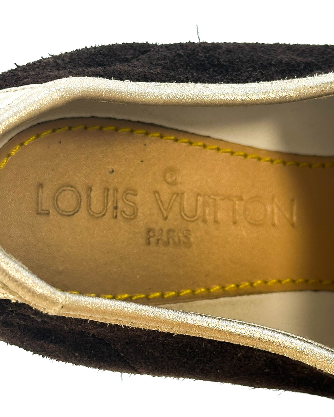 Louis Vuitton Sneakers - Size 37
