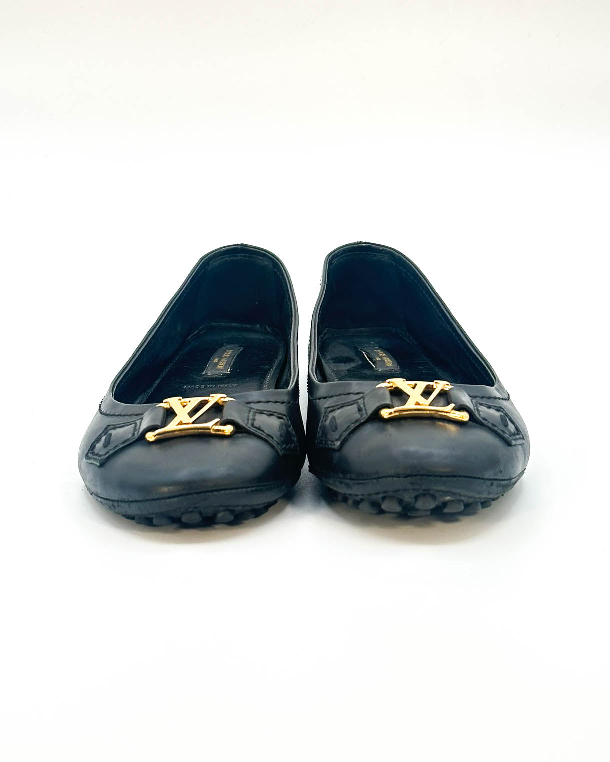 Louis Vuitton Flats - Size 38