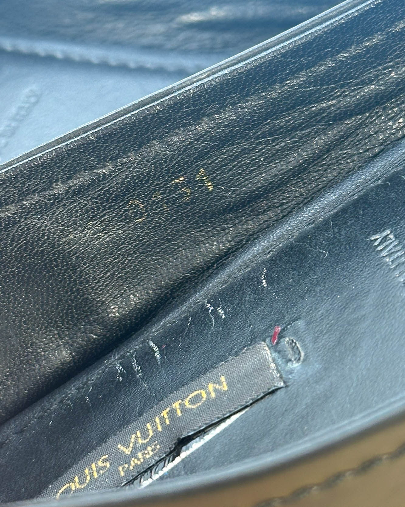 Louis Vuitton Flats - Size 38