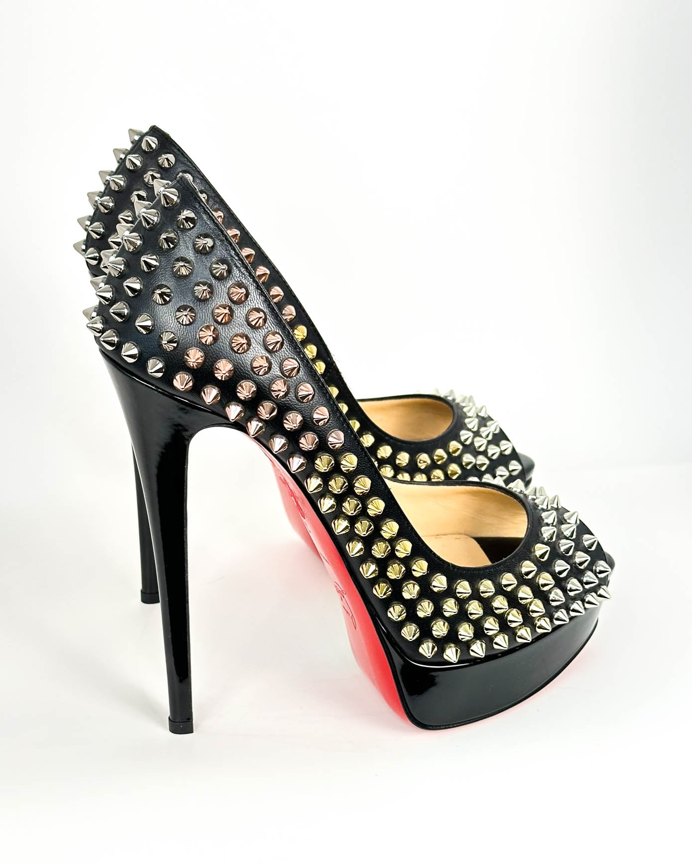 Christian Louboutin Pump- Size 38