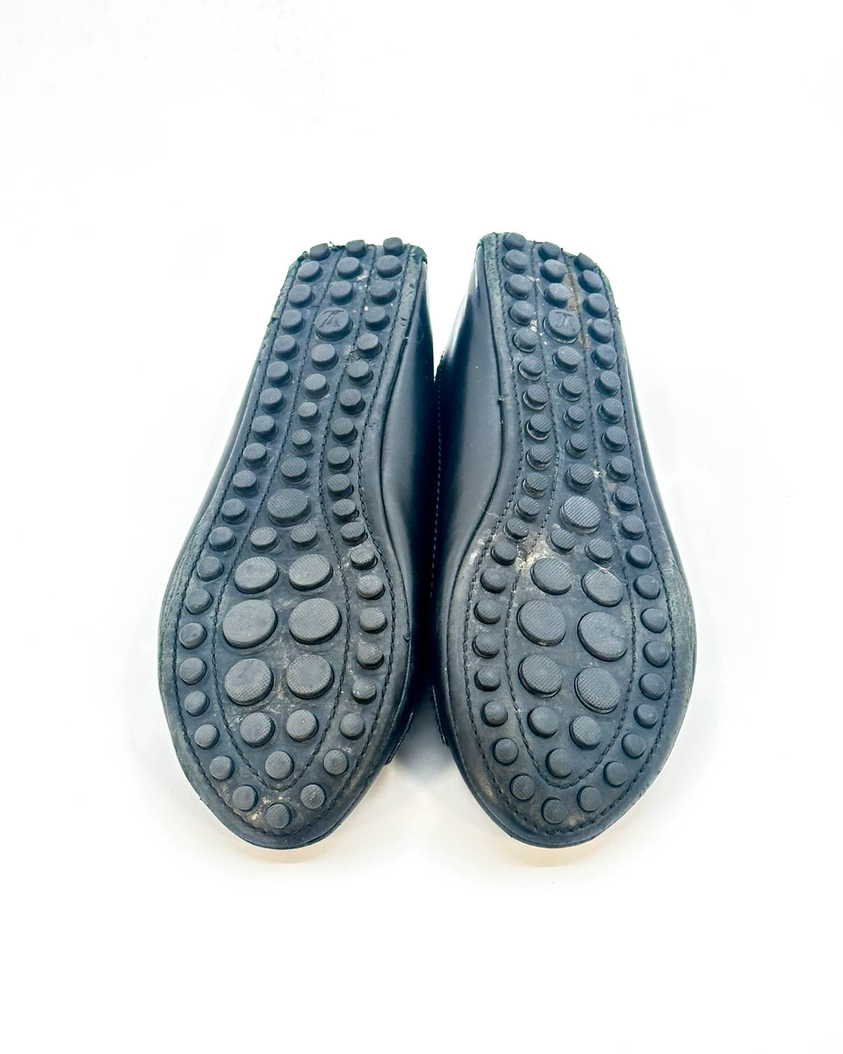 Louis Vuitton Flats - Size 38