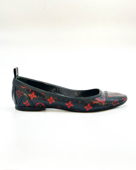 Louis Vuitton Flats - Size 39