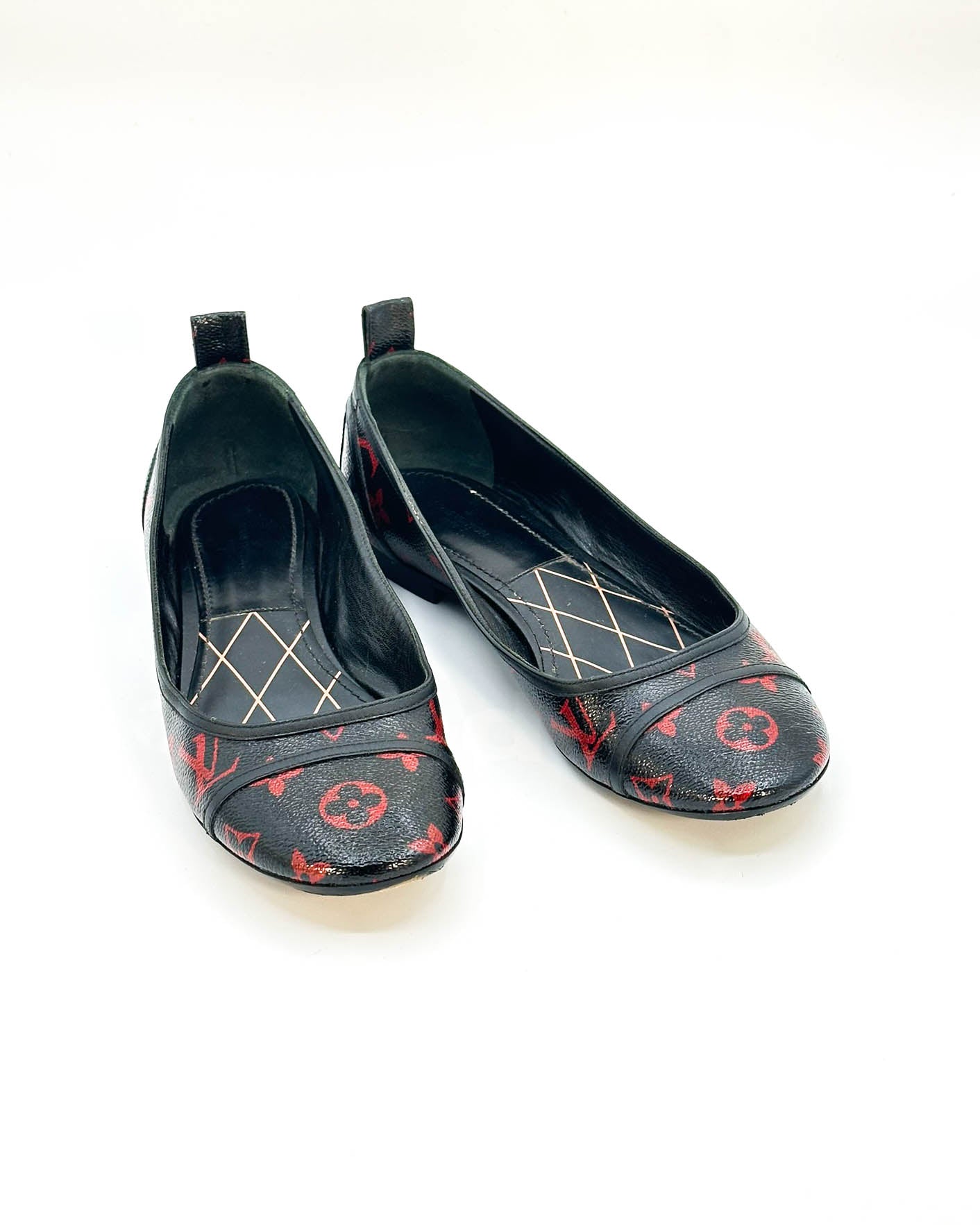Louis Vuitton Flats - Size 39