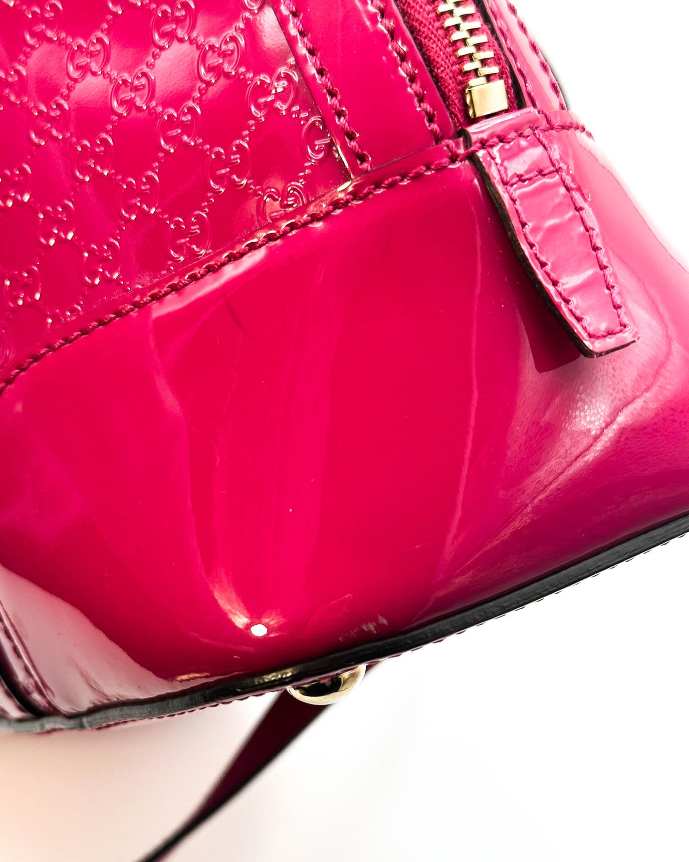 Gucci Microguccissima Bag