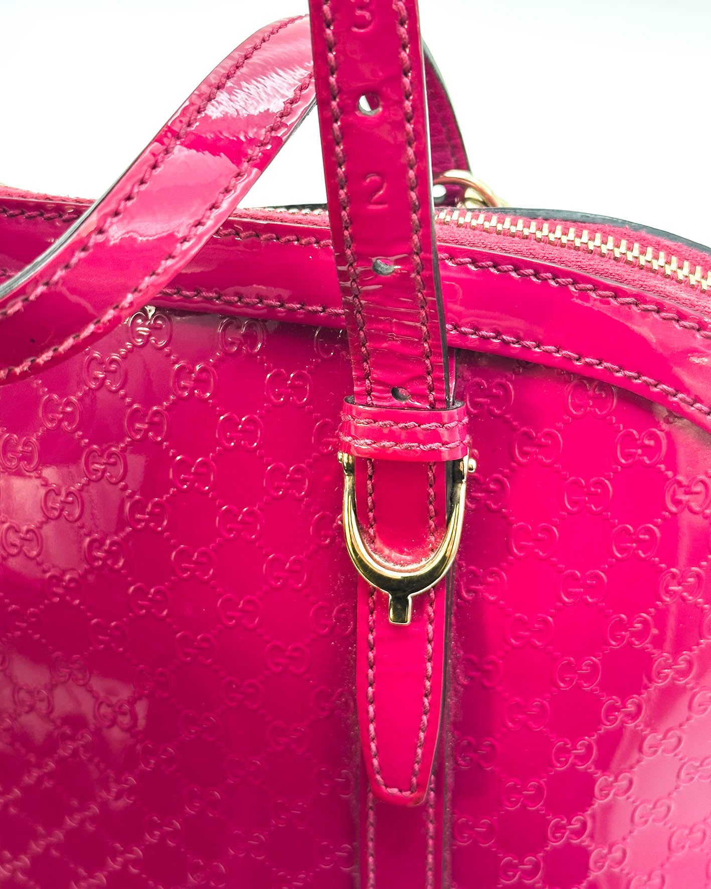 Gucci Microguccissima Bag