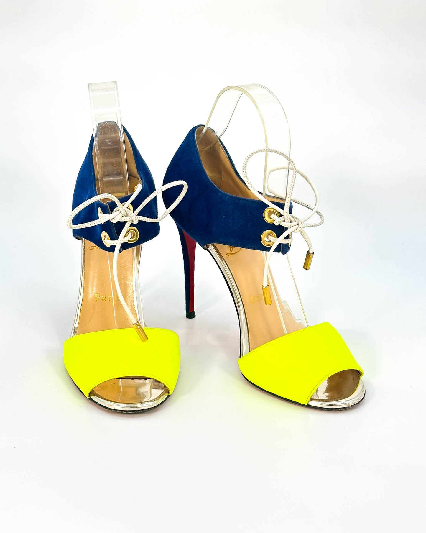 Christian Louboutin Pump- Size 38