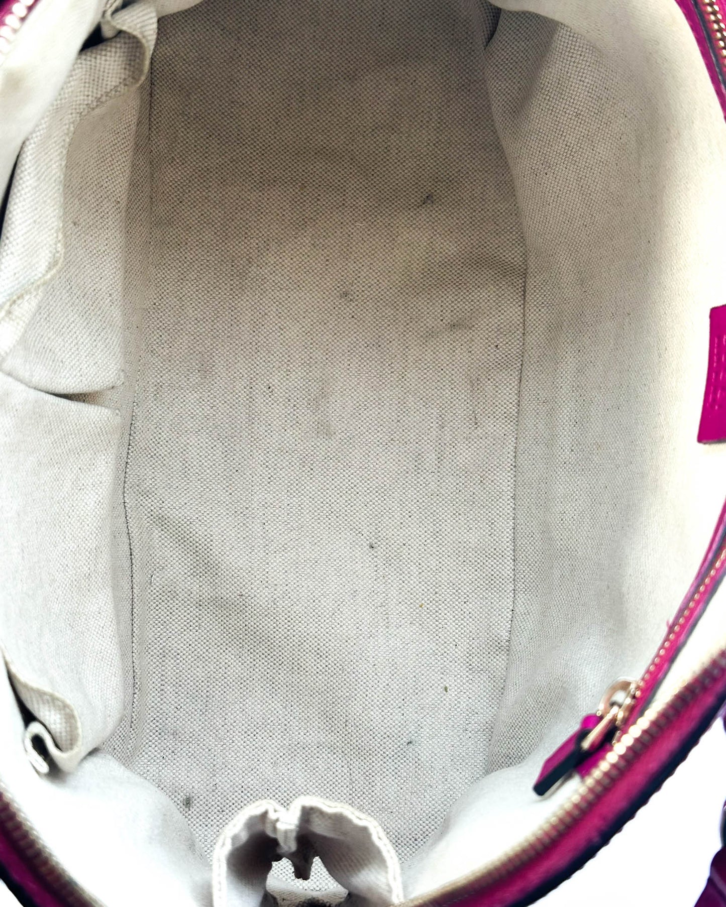 Gucci Microguccissima Bag