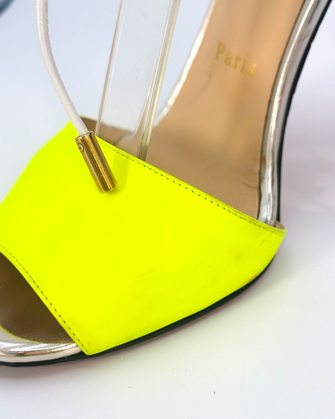 Christian Louboutin Pump- Size 38