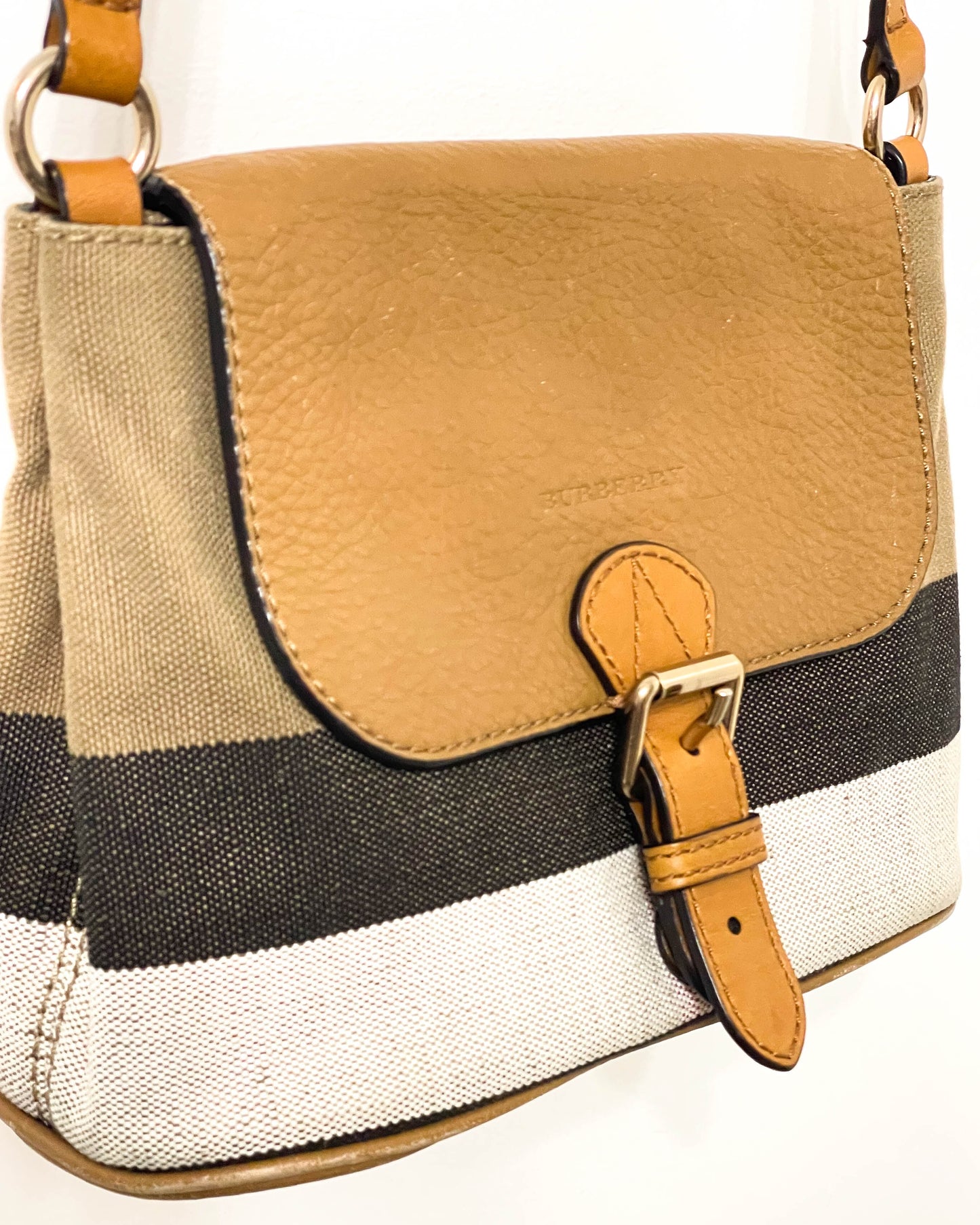 Burberry Brit Gowan Crossbody