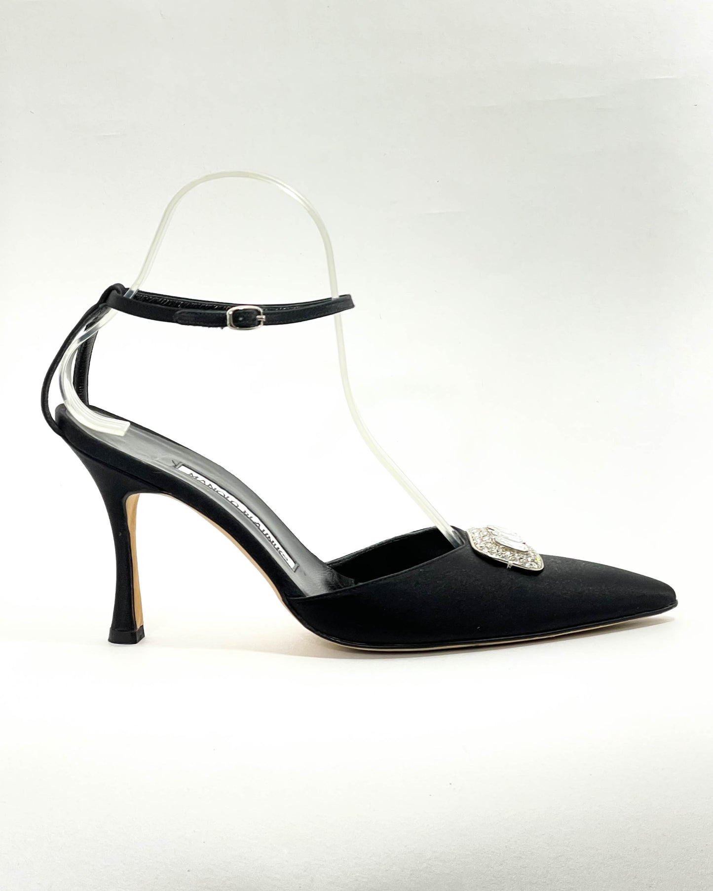 Manolo Blahnik Pump- Size 37.5