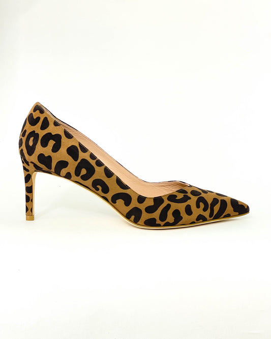 Stuart Weitzman Kitten Heels- Size 6.5