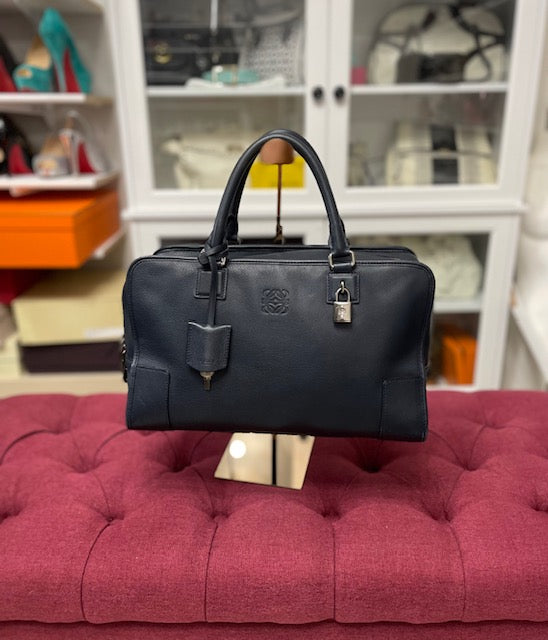 Loewe amazona pouch Clearance