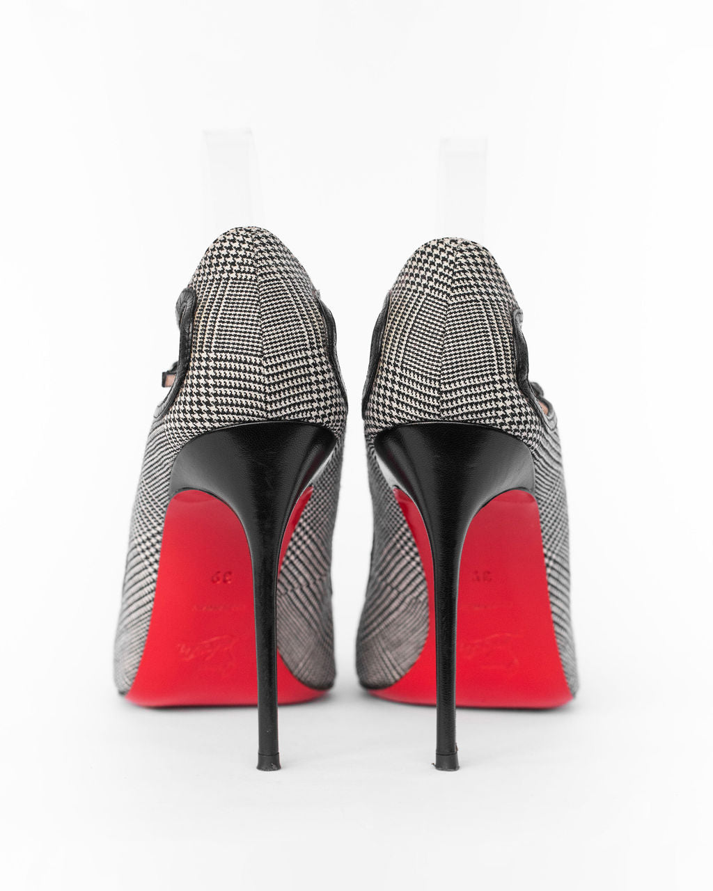 Christian Louboutin Pumps- size 39